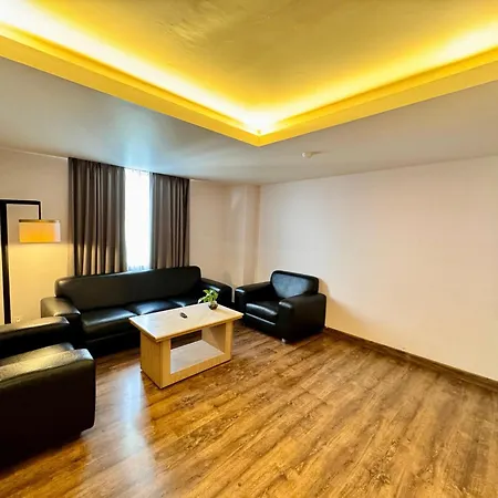 Orchardz Hotel Industri Jakarta Kemayoran-2