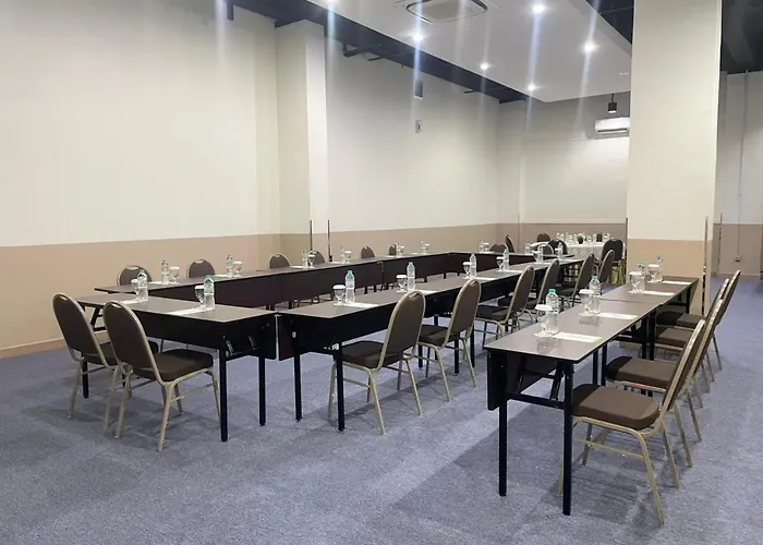 Luxury Inn Arion Hotel Jakarta